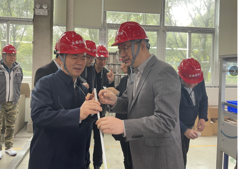 a833b24ee8fbd5e3203e600329b6d34