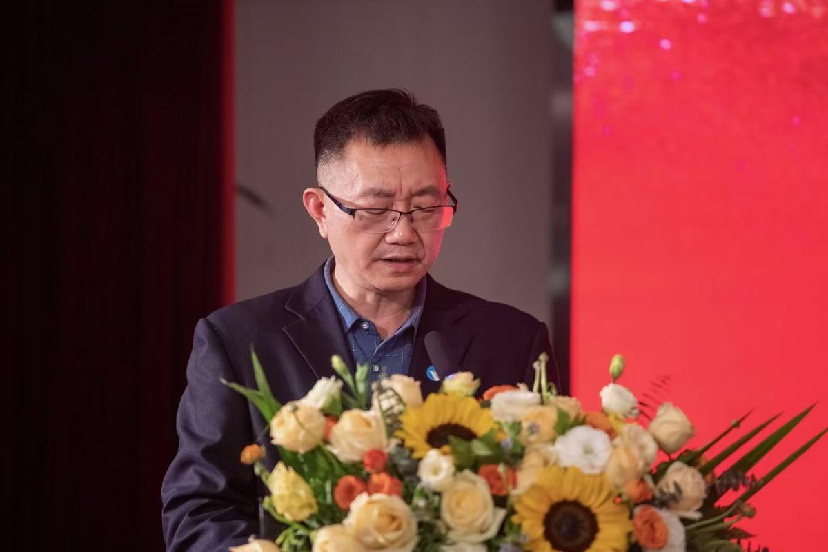 529cad14fdf22fad7e2961763d4a904